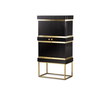 DeLuxe 2 Door Cabinet